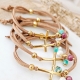 PULSEIRA CRUZ COM PEDRAS NATURAIS