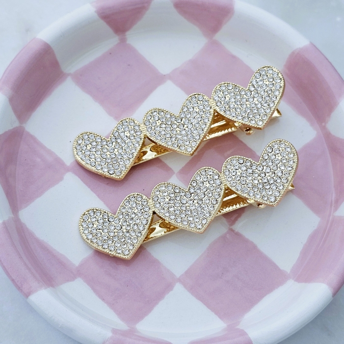 GANCHO TRIPLO CORAÇÕES COM BRILHO